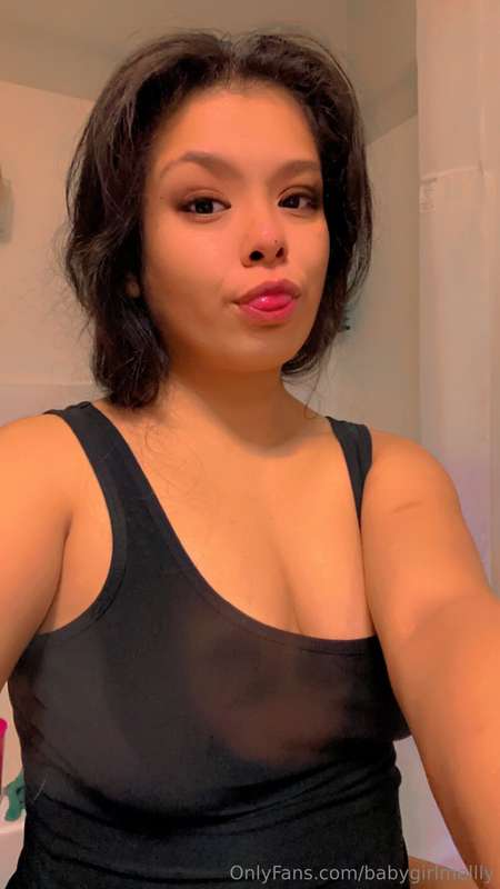 Morning darling do u wanna see under? Yes or no