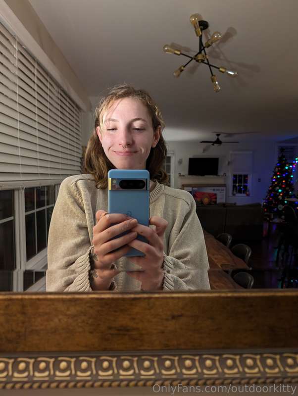 I'M BACK!!! Blue phone yeehawwww