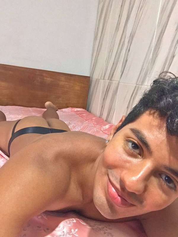 Hernán Contreras💸40%OFF💸 Subscribe this beautiful boy😍 He's ..