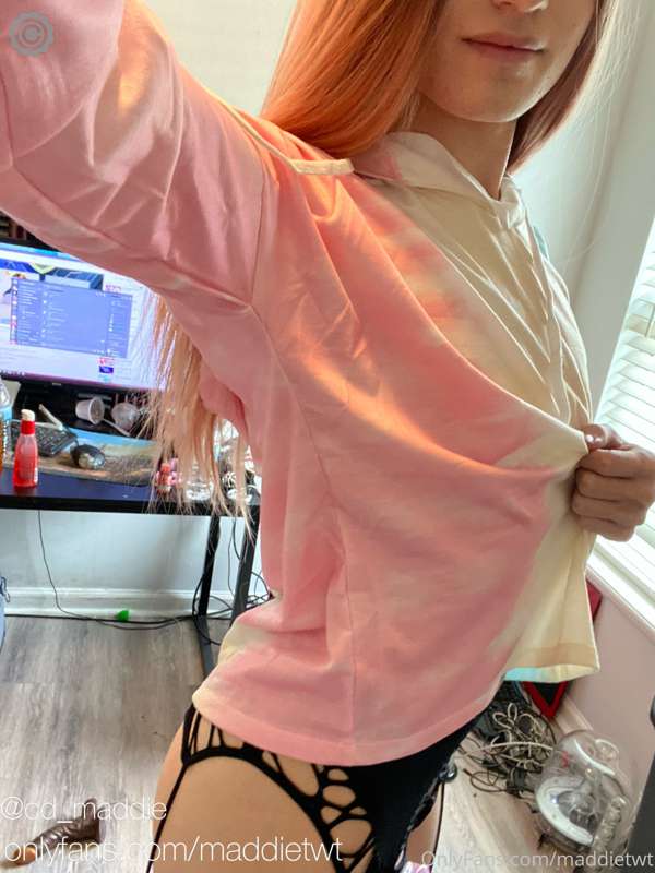 I love this lil outfit I put together. What do u think? 🥰 7