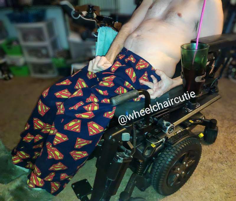 Wheelchaircutie - Fansly - 22 Nov, 2022 4