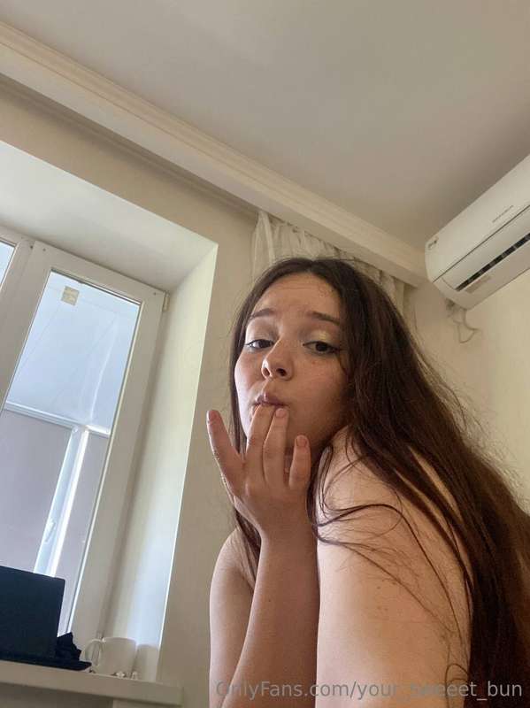 Hey, I think I should have your dick in my mouth instead of ..
