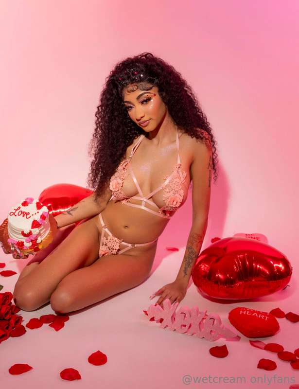 hugs, kisses & valentine wishes 💌! 38