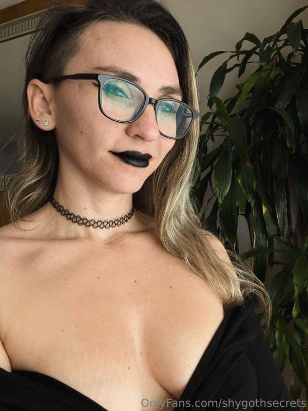 Some tiddy to brighten your day :)  2