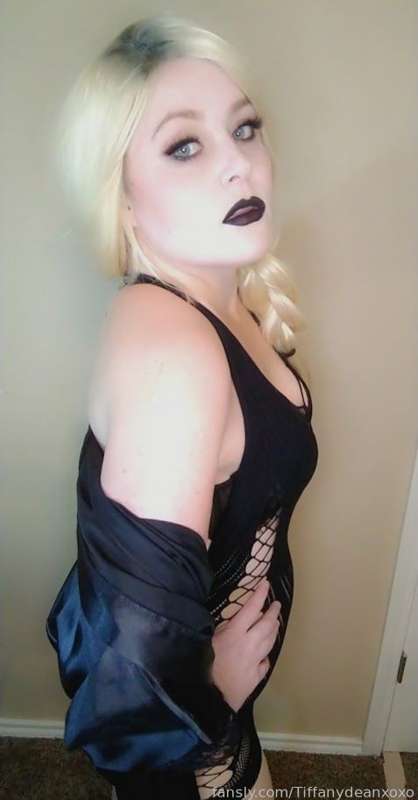 Tiffanydeanxoxo - Fansly - 17 Jun, 2022 13