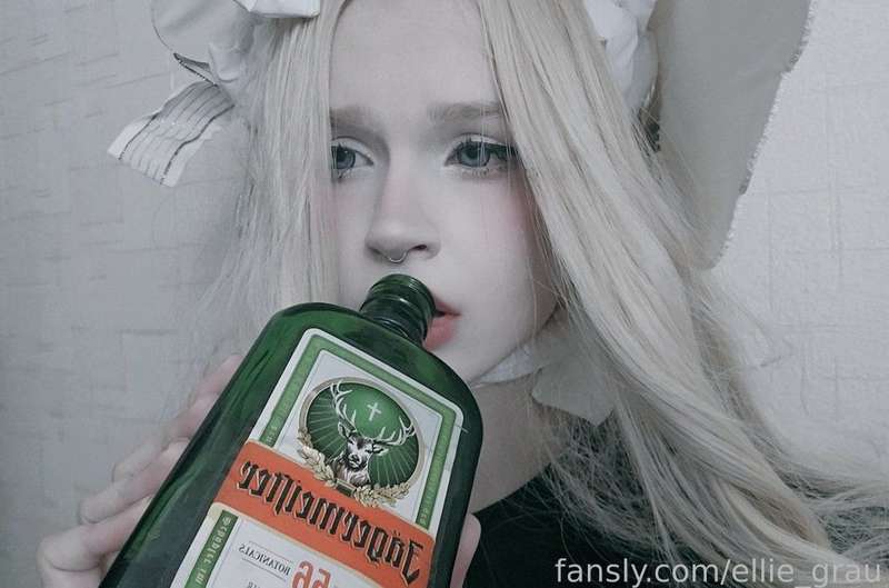 Ellie_Grau - Fansly - 25 Sep, 2024 1