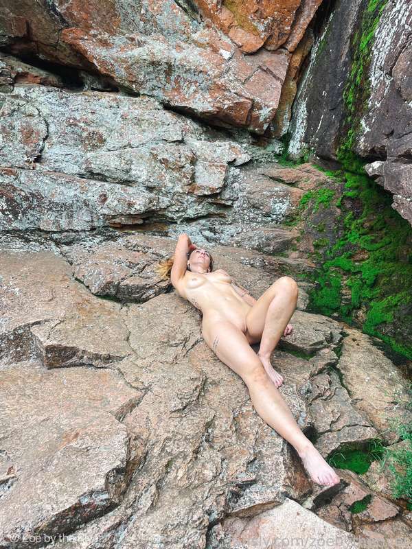 Zoebytheriver - Fansly - 06 Sep, 2021 2