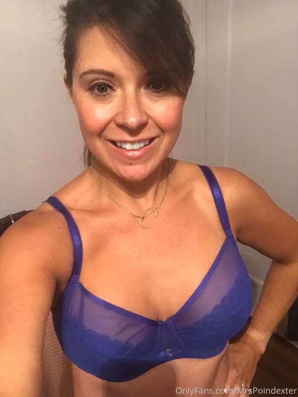 Ok.  The selfie post I did seemed to be popular.  Maybe like.. 3