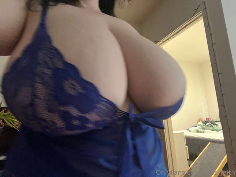 titties nearly bursting out 😍 1