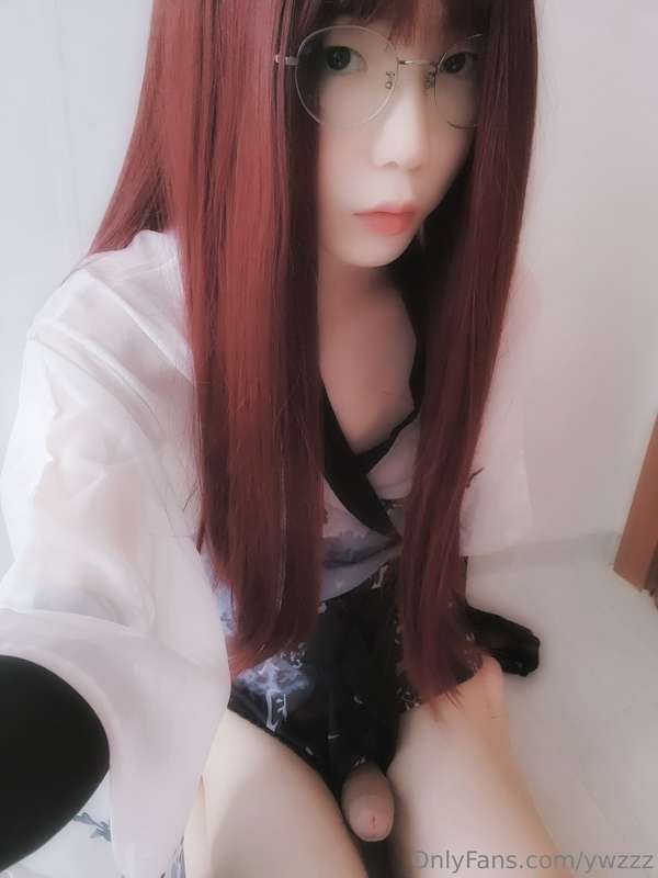 It's hot and I'm sweating O_O