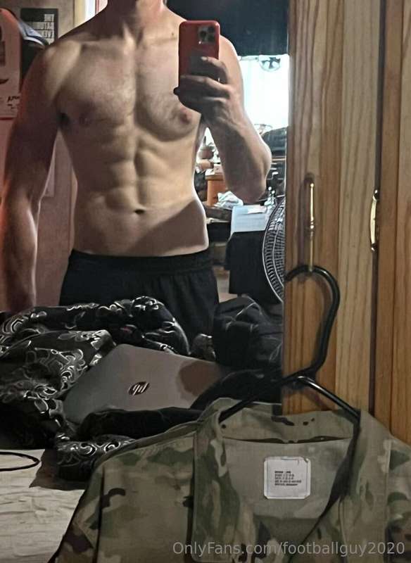 Me jerking and even more fun pics! 1