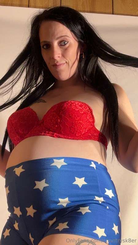 Countrysk8Er - Onlyfans - 17 Jun, 2025 2