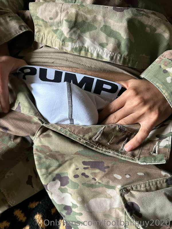 As promised - the full photo set of the private showing off .. 12