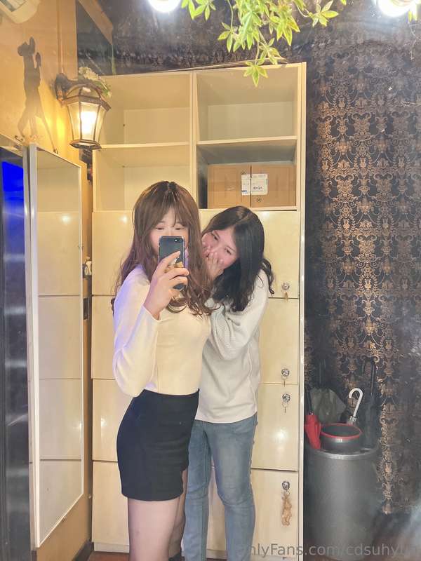 오빠가 사준 이쁜 옷 입구귀여운 쩡아랑 시디바 등장~!시디바에서 스카우트 당해버림..다음주부터 출근 할지도? 1