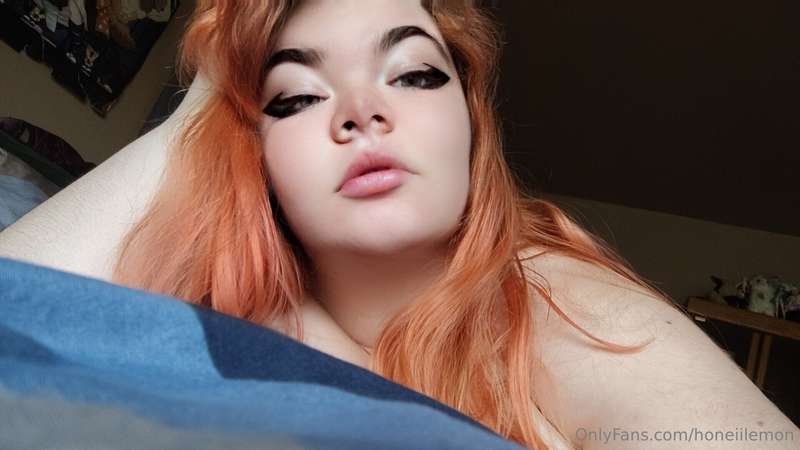 Honeiilemonn - Onlyfans - 10 Jan, 2025 6