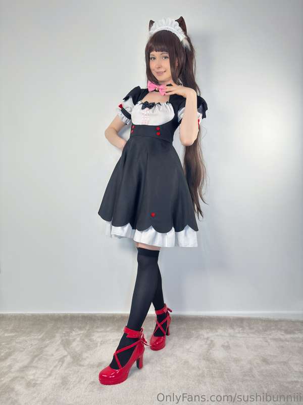 Chocola is very busy doing maid catgirl stuff! Such as...tak..