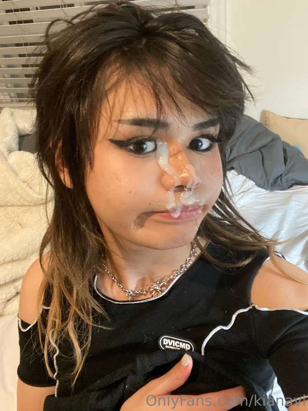 Hi hi!!
I filmed a new self facial video just now :3
I rly w..