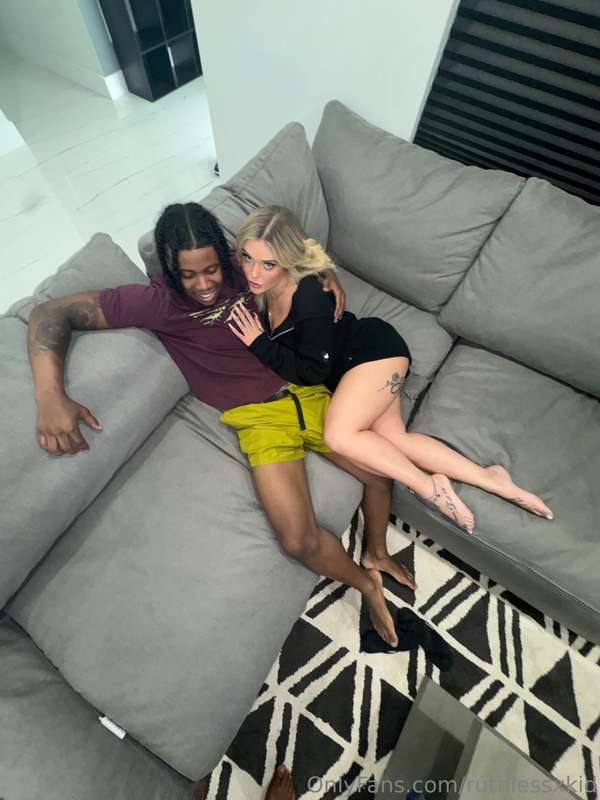 kali roses pulled up on me for another round the other day a.. 11