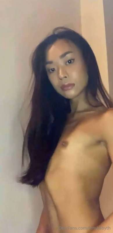 Do I look good enough to suck and fuck?