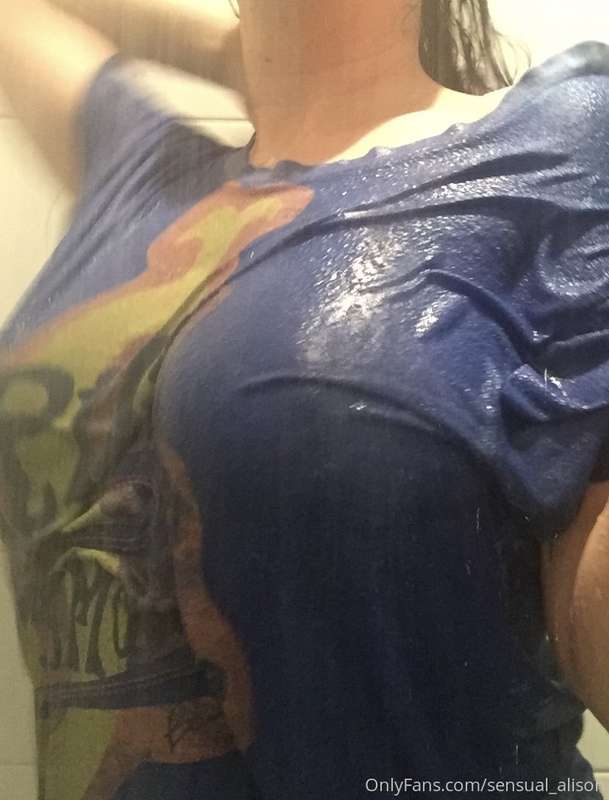 As promised 😈👅😈 Xx  Ali