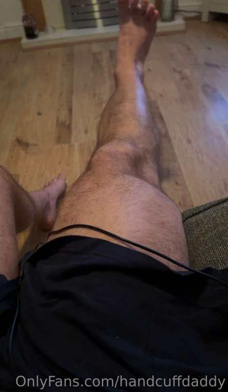 I need a volunteer to massage me ..