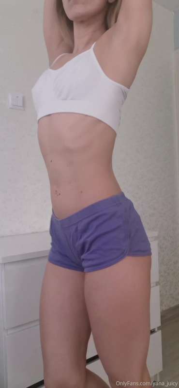 I love showing my body, touching myself and having fun, but ..