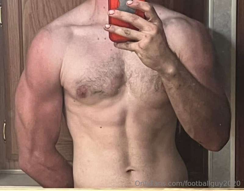 Me jerking and even more fun pics! 26