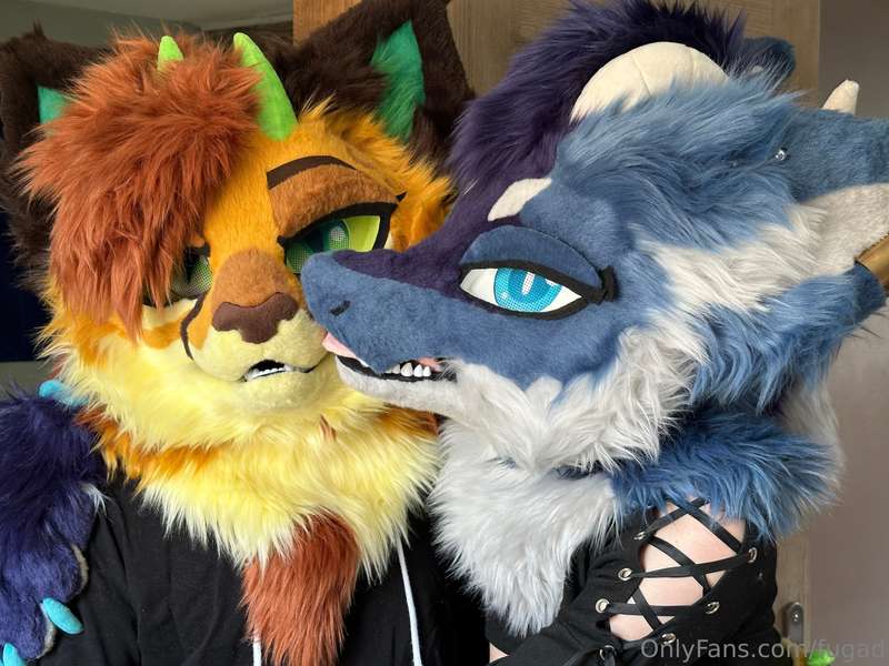 My first pictures with our new suits !  Say Welcome to Fugam.. 10