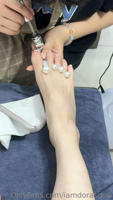 Did my nails! Clean and smooth! So refreshing 1