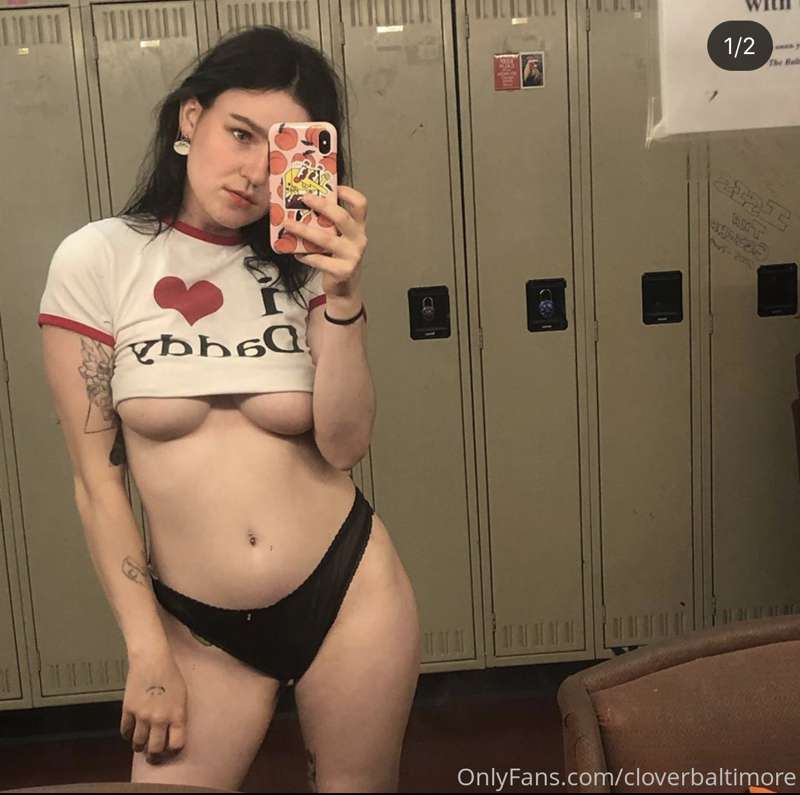 https://onlyfans.com/dgafne And who could forget my fellow C..