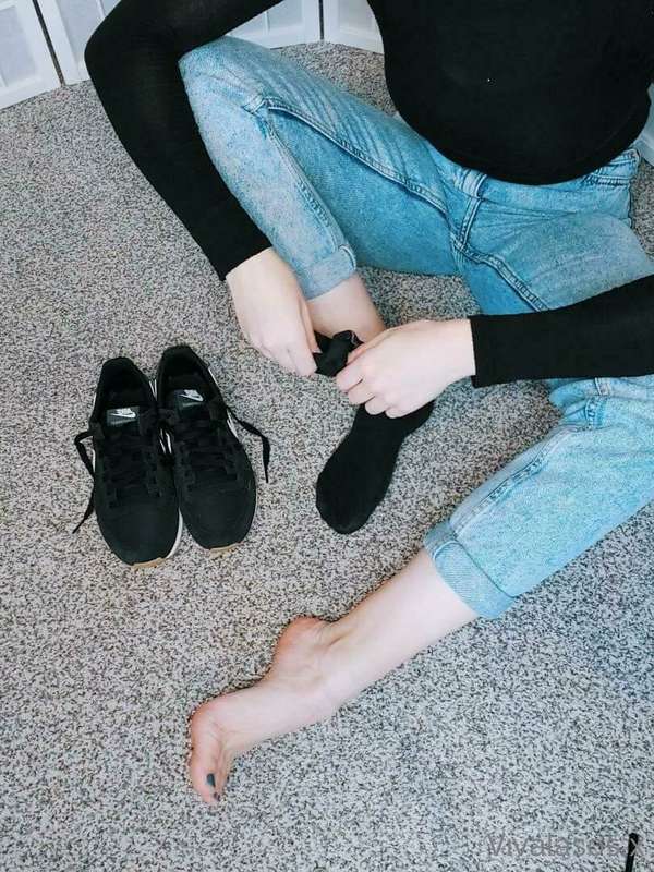 Sweaty, smelly silky soles... 

On a scale of 1 to 10... how.. 2