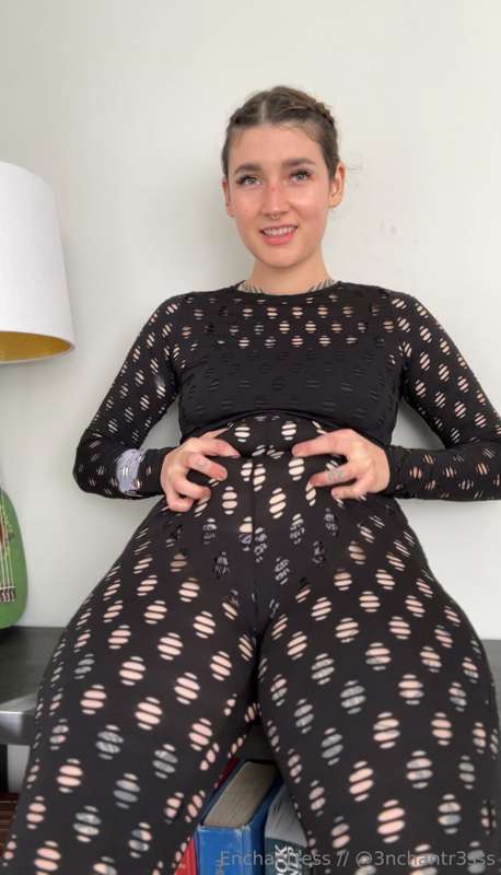 My new fave outfit :) 3