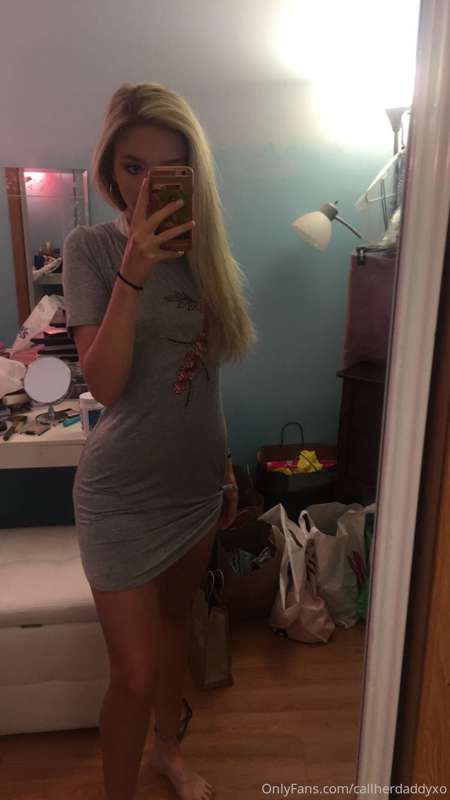 dressy?😏 this picture is from when i turned 18 lol😳🤪