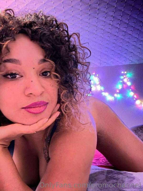 **👅LA NOSTRA AMICA @nicky_moon111 HA ONLYFANS GRATIS🤤** *ENT.. 2