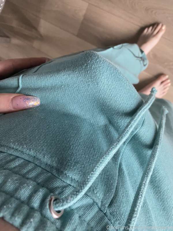 Setting off the new year with a hard girl dick 4