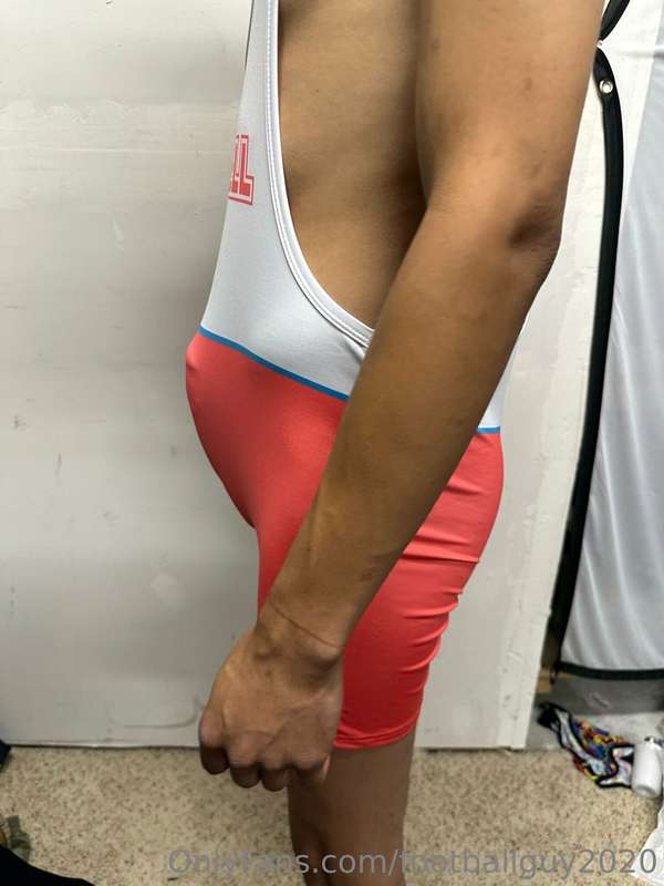A NEW private - showing off a singlet!! 6