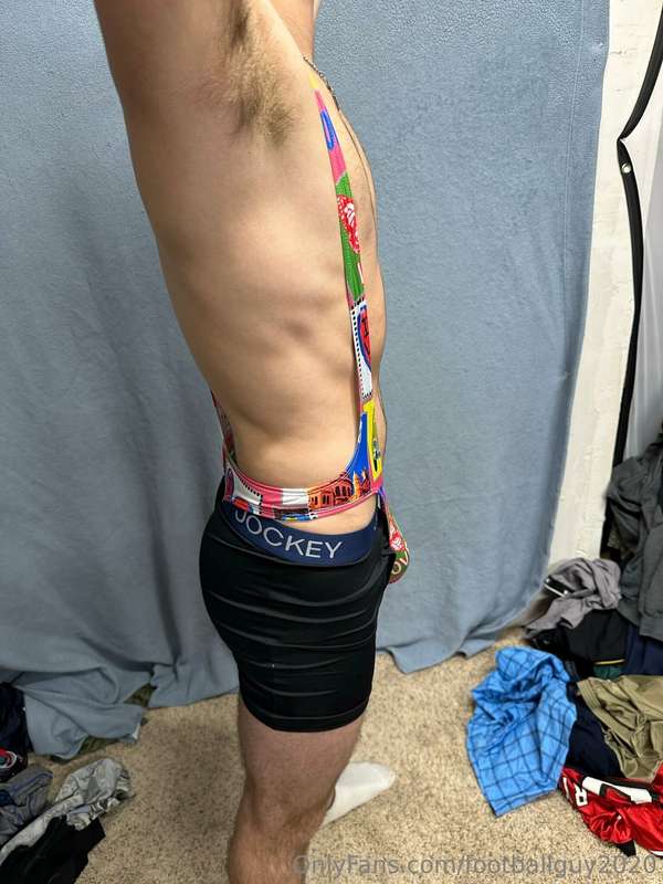 Not sure what this is the private is wearing! 15