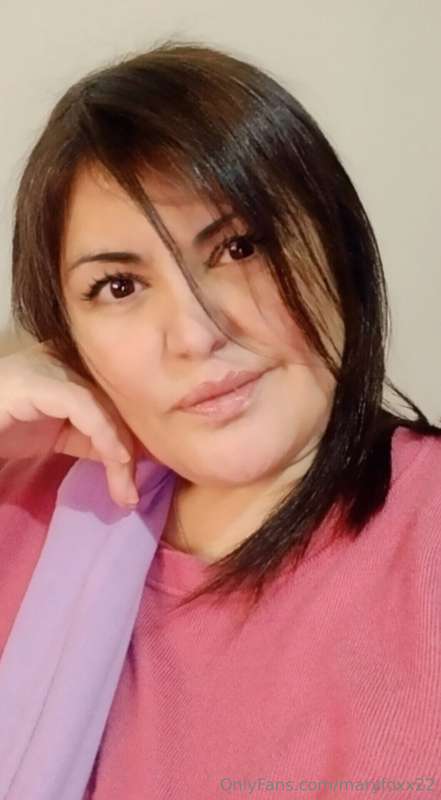 Dressed as a bridesmaid 😜Do you like my new hair? 🥰 A subtle..