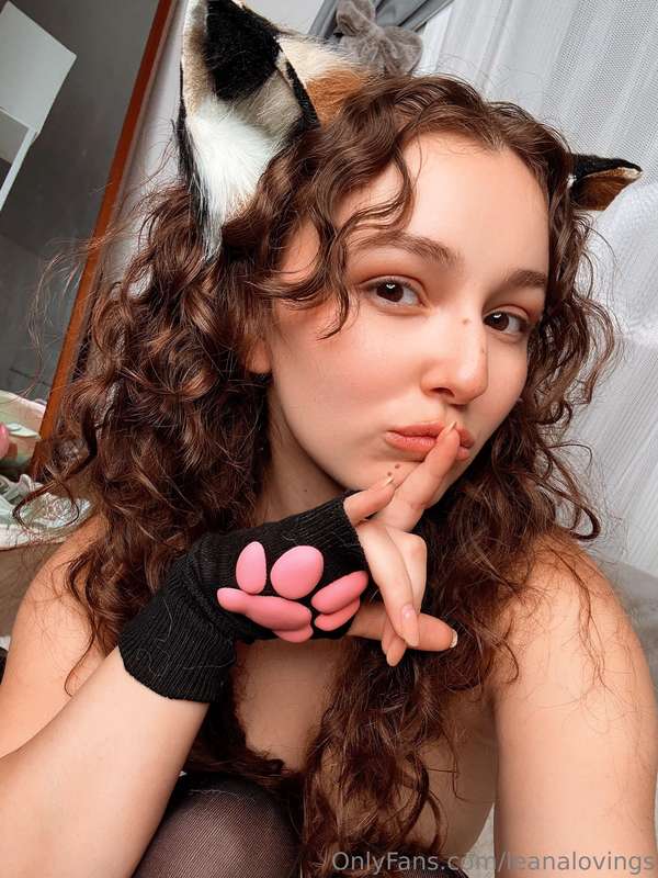 Let's step into this fantasy together, shall we? <3