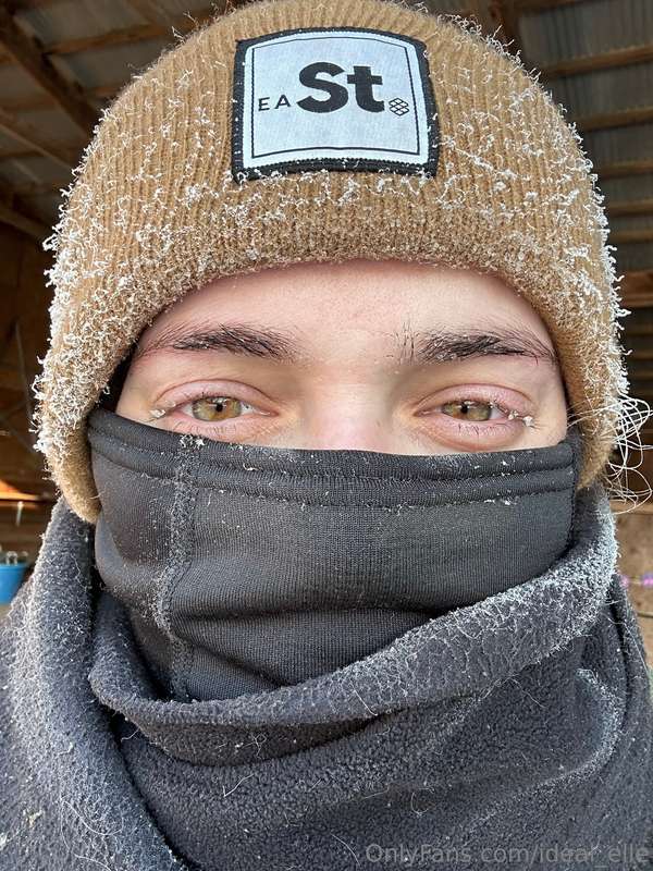 Just a bit cold these last few mornings… Check in on your fr..