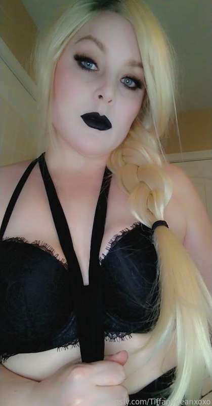 Tiffanydeanxoxo - Fansly - 17 Jun, 2022 8