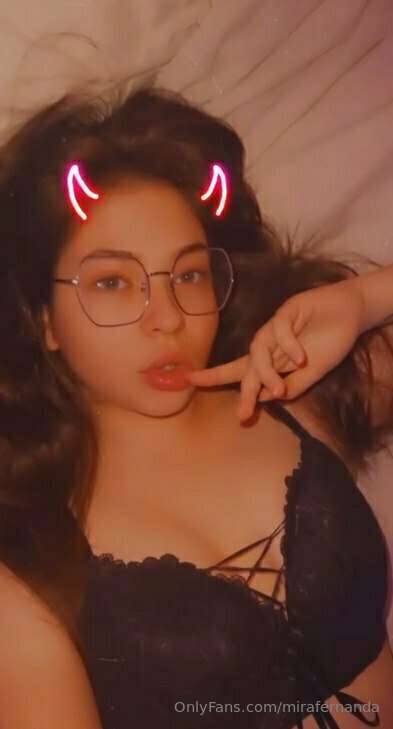 🔥 @alice_y0ung 🔥  🥵 Just say your wish and I will fulfill it..