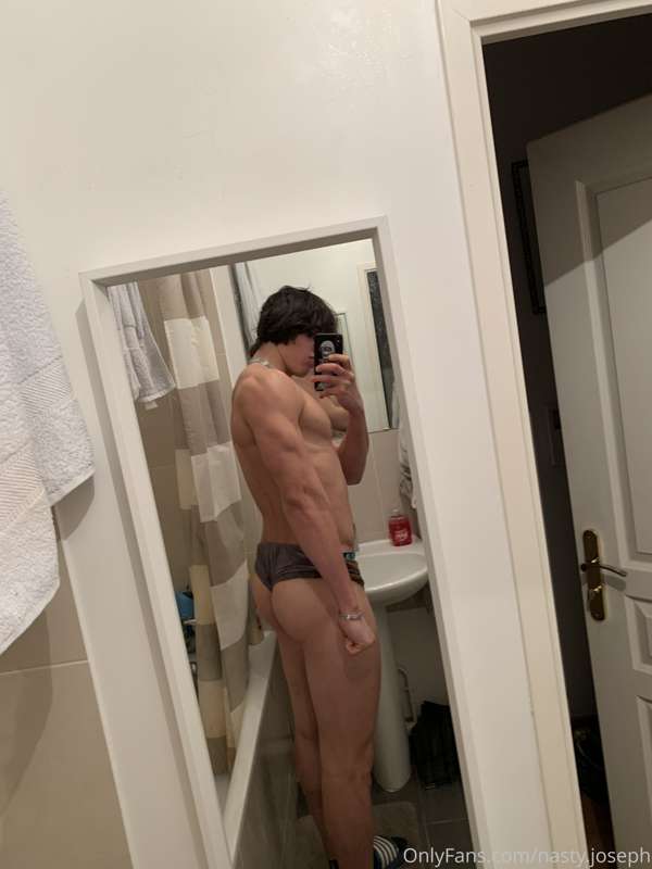 Gattouz0 - Onlyfans - 30 Nov, 2020