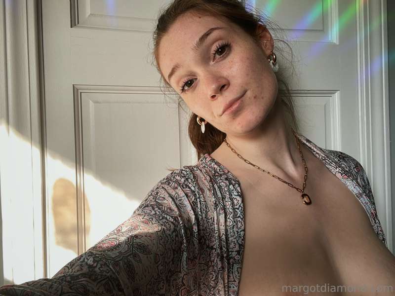 🌈 pretty light reflections make me smile🌈