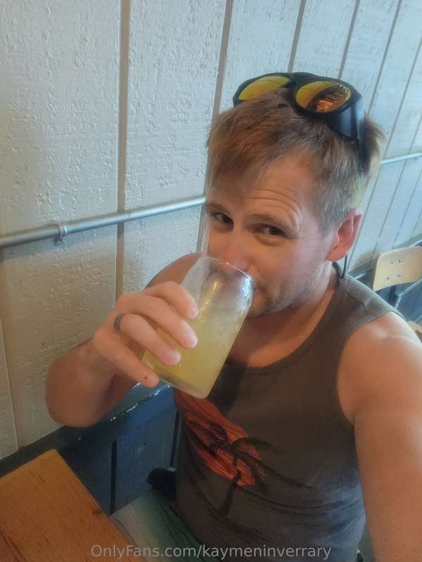 Nothing beats a delicious fruity cocktail after a day in the..