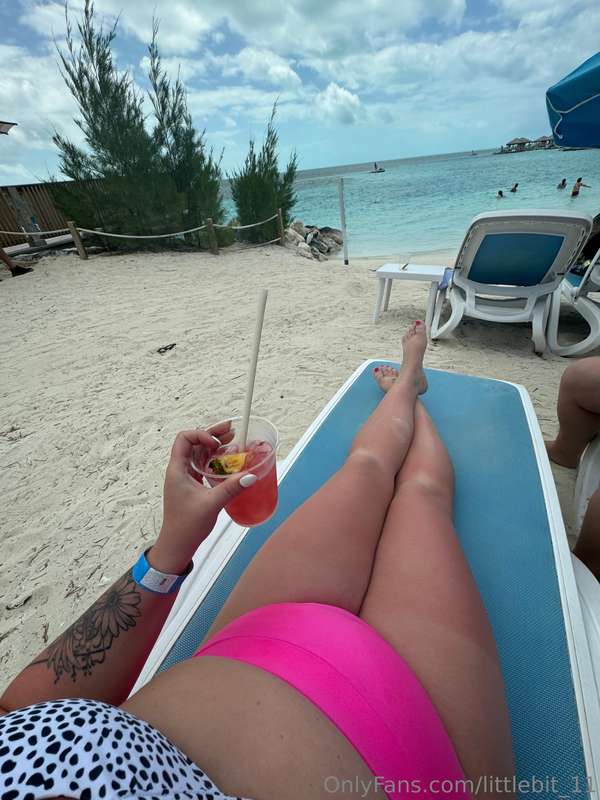 Yay for Vacay! Buy me drink and earn yourself a special trea..