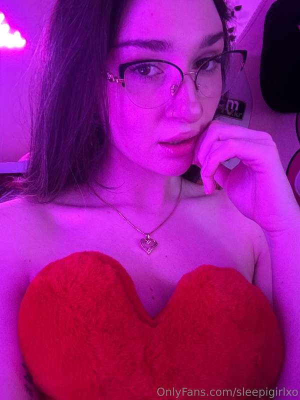 Do I look innocent? 😇 Don’t believe it 😏