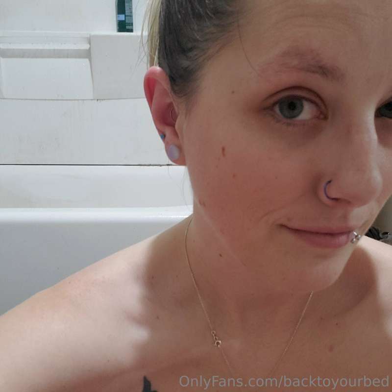Ate an edible, took a shower, LIVE @ 8 EST.