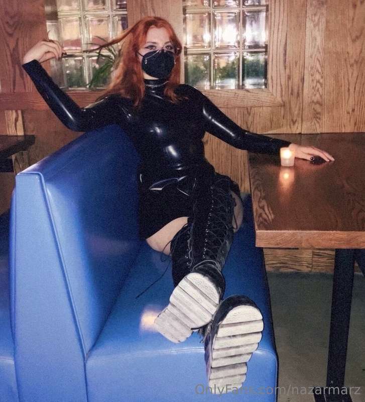 Peek 3