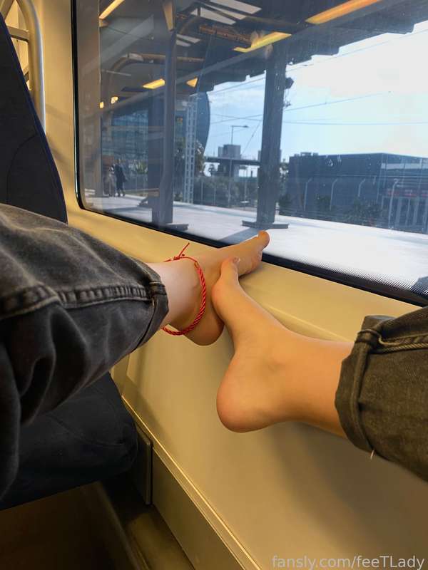 Feetlady - Fansly - 12 Dec, 2022 1